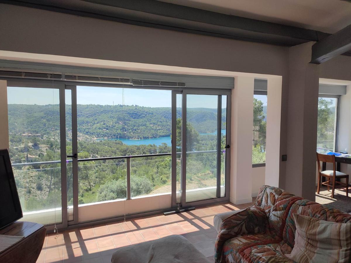 Les Reflets Du Lac Apartment Еспарон-де-Вердон Екстериор снимка