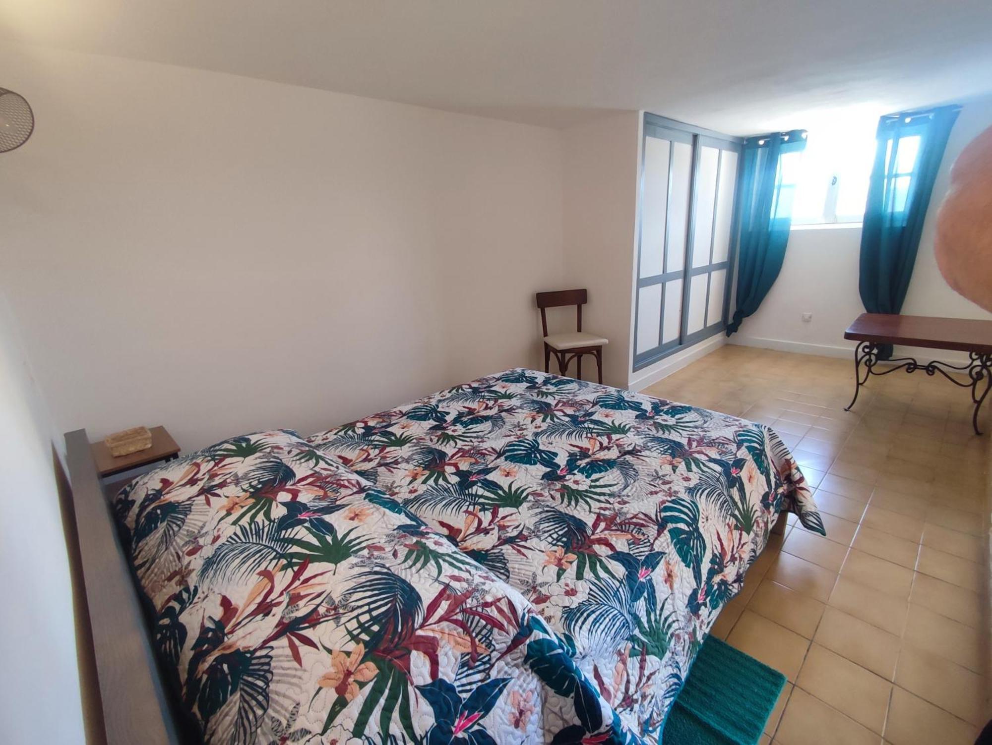 Les Reflets Du Lac Apartment Еспарон-де-Вердон Екстериор снимка
